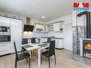 Prodej rodinného domu, Ostřetín, 160 m2