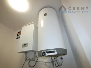 Prodej bytu 2+1, Liberec, Liliová, 149 m2