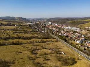 Prodej komerčního pozemku, Lípa, 2603 m2