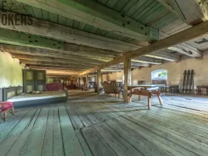 Prodej komerční, Buzice, 1800 m2