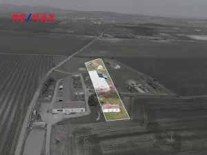 Prodej podílu pozemku, Valtice, 7786 m2