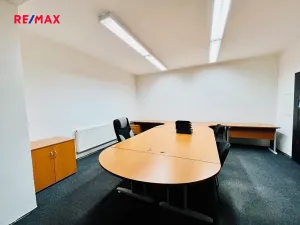 Pronájem kanceláře, Kyjov, 72 m2