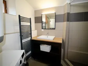 Prodej bytu 1+kk, Praha - Hlubočepy, Pod Žvahovem, 28 m2