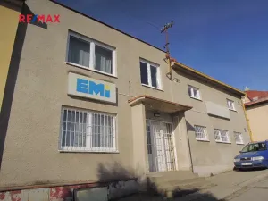 Prodej komerční nemovitosti, Strážovice, 270 m2