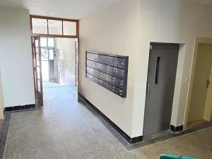 Pronájem bytu 2+kk, Praha - Vršovice, Ukrajinská, 49 m2