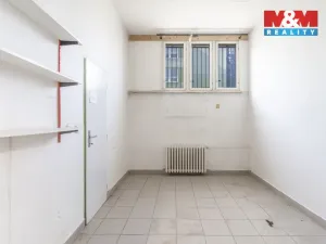 Prodej obchodního prostoru, Frýdek-Místek - Frýdek, Dobrovského, 1150 m2