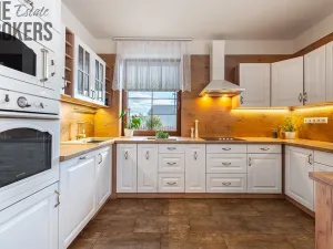 Prodej rodinného domu, Kovanice, 201 m2