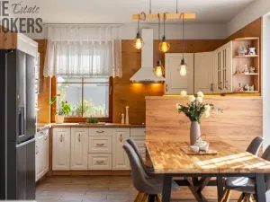 Prodej rodinného domu, Kovanice, 201 m2