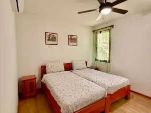 Prodej bytu 3+kk, Coxen Hole, Roatán, Honduras, 111 m2