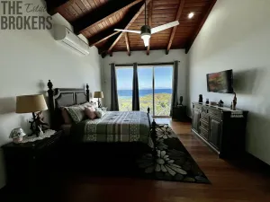 Prodej rodinného domu, Coxen Hole, Roatán, Honduras, 371 m2