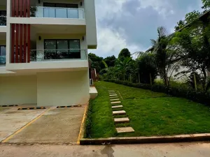 Prodej bytu 3+1, Coxen Hole, Roatán, Honduras, 139 m2