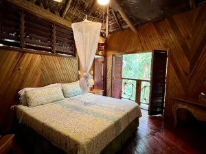 Prodej rodinného domu, La Ceiba, Honduras, 4080 m2