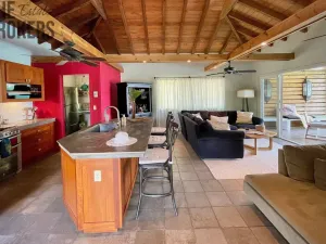 Prodej rodinného domu, Coxen Hole, Roatán, Honduras, 1022 m2