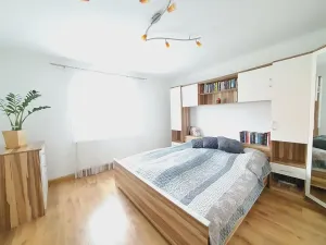 Prodej rodinného domu, Hora Svatého Šebestiána, 250 m2