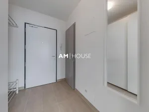 Pronájem bytu 2+kk, Praha - Hloubětín, Poděbradská, 58 m2