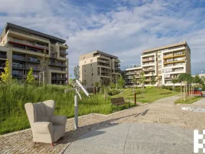 Pronájem bytu 1+kk, Praha - Modřany, Rorýsová, 38 m2