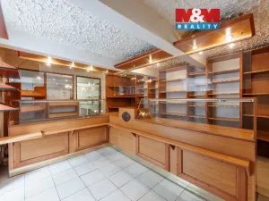 Prodej obchodního prostoru, Karlovy Vary, Moskevská, 85 m2