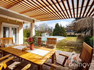 Prodej rodinného domu, Jesenice, Zvonková, 230 m2