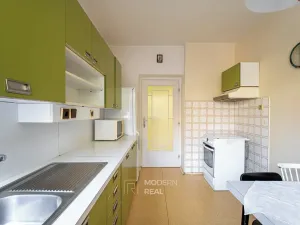 Prodej rodinného domu, Hustopeče, Komenského, 261 m2