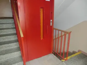 Prodej bytu 1+1, Ostrov, Kollárova, 36 m2