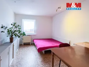 Prodej bytu 3+1, Strakonice - Strakonice II, Na Ohradě, 73 m2