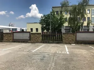 Pronájem - jiné, Olomouc, Vejdovského, 13 m2