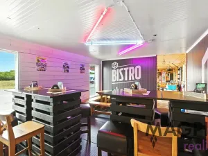 Pronájem restaurace, Praha - Uhříněves, Přátelství, 172 m2