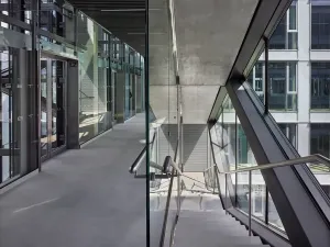 Pronájem kanceláře, Praha - Dejvice, Generála Píky, 855 m2