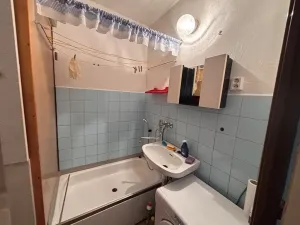 Prodej bytu 1+1, Liberec, Sametová, 40 m2