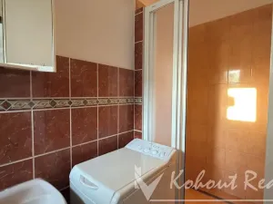 Pronájem bytu 1+1, Praha - Libeň, Za vodárnou, 40 m2