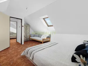 Prodej rodinného domu, Rašov, 151 m2