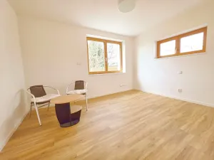 Pronájem rodinného domu, Zeleneč, 170 m2