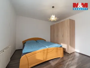 Prodej bytu 3+1, Vojtanov, Nádražní čtvrť, 83 m2