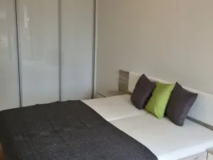 Prodej bytu 2+kk, Praha - Vršovice, Archangelská, 97 m2