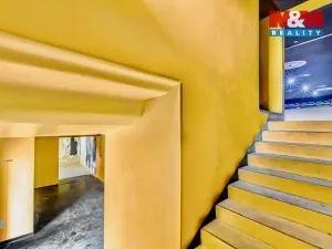 Pronájem obchodního prostoru, Jesenice, Budějovická, 289 m2