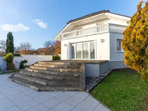 Prodej vily, Kostelec na Hané, 200 m2