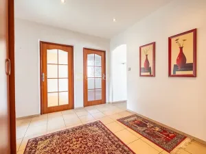 Prodej bytu 4+1, Praha - Hostivař, Bělinského, 77 m2