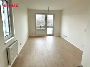Pronájem bytu 2+kk, Praha - Strašnice, Strančická, 48 m2