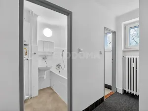 Prodej bytu 2+1, Plzeň, U Školky, 58 m2