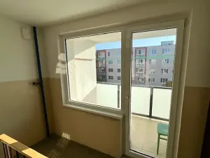 Pronájem bytu 1+1, Nové Strašecí, Křivoklátská, 38 m2
