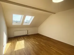 Prodej bytu 3+1, Praha - Libeň, Českomoravská, 110 m2