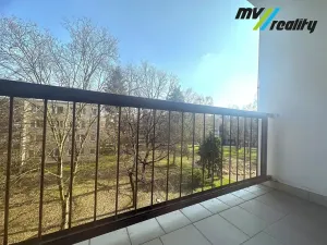 Pronájem bytu 4+kk, Praha - Prosek, Mimoňská, 67 m2