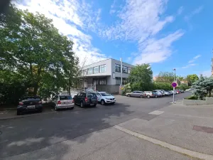 Pronájem obchodního prostoru, Praha - Libeň, Pod bání, 226 m2