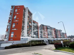Prodej bytu 1+kk, Praha - Hloubětín, Nademlejnská, 37 m2