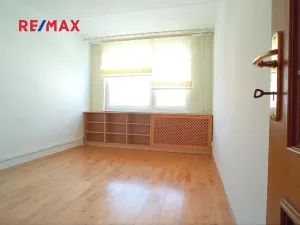 Pronájem bytu 3+kk, Praha - Vinoř, Uherská, 72 m2