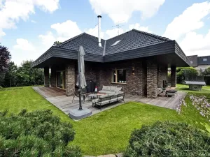 Prodej rodinného domu, Babice, Lomená, 293 m2