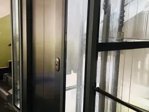 Pronájem bytu 1+kk, Praha - Žižkov, Fibichova, 25 m2