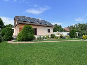 Prodej rodinného domu, Horoměřice, 350 m2