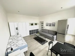 Pronájem bytu 2+1, Plzeň, Lobezská, 46 m2