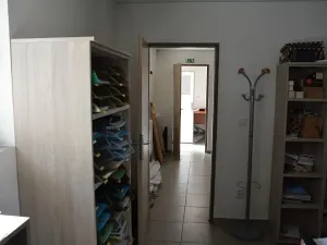 Prodej kanceláře, Kouty, 440 m2